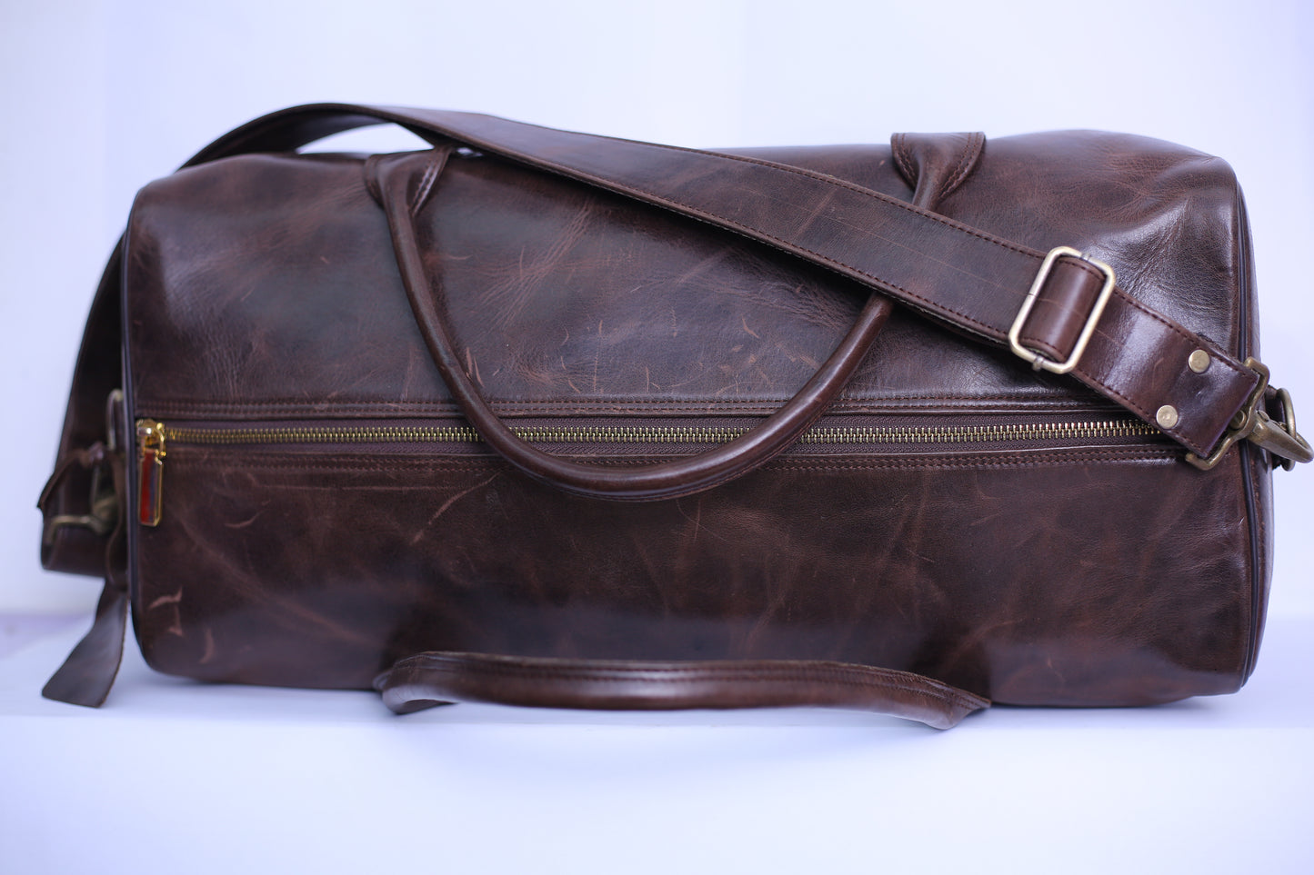 Versatile and stylish duffle bag designed for the Modern Traveler