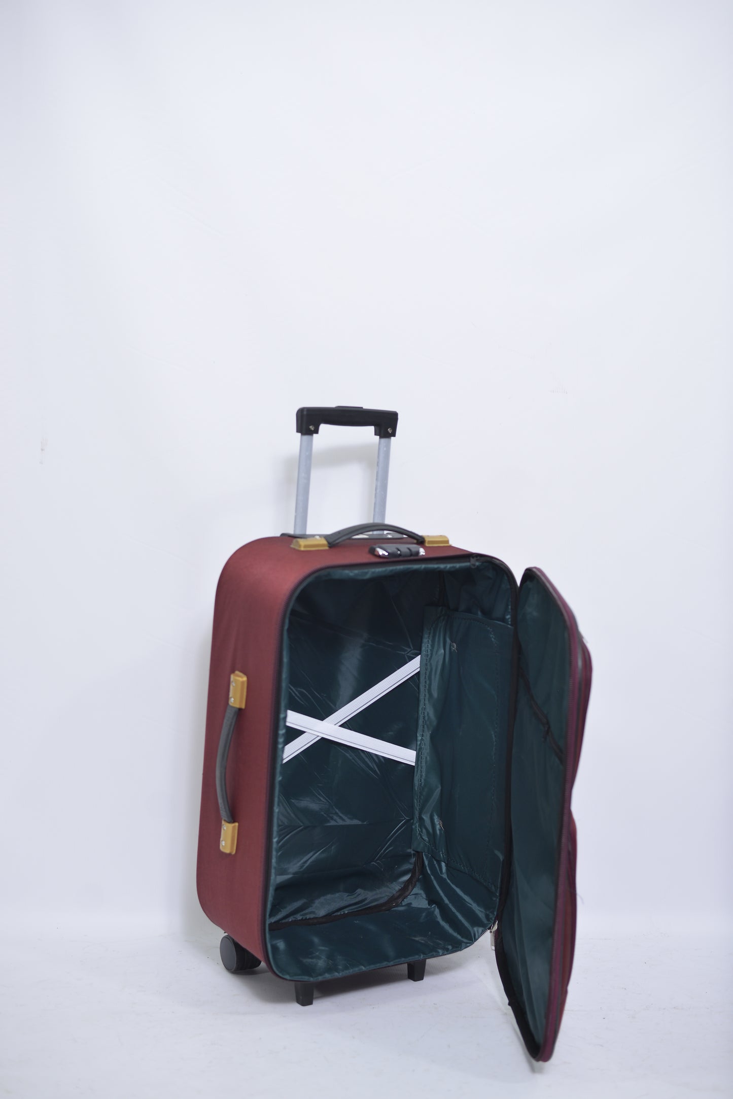 Set Of 3 Trolly bag luggage PKR 9,000.00