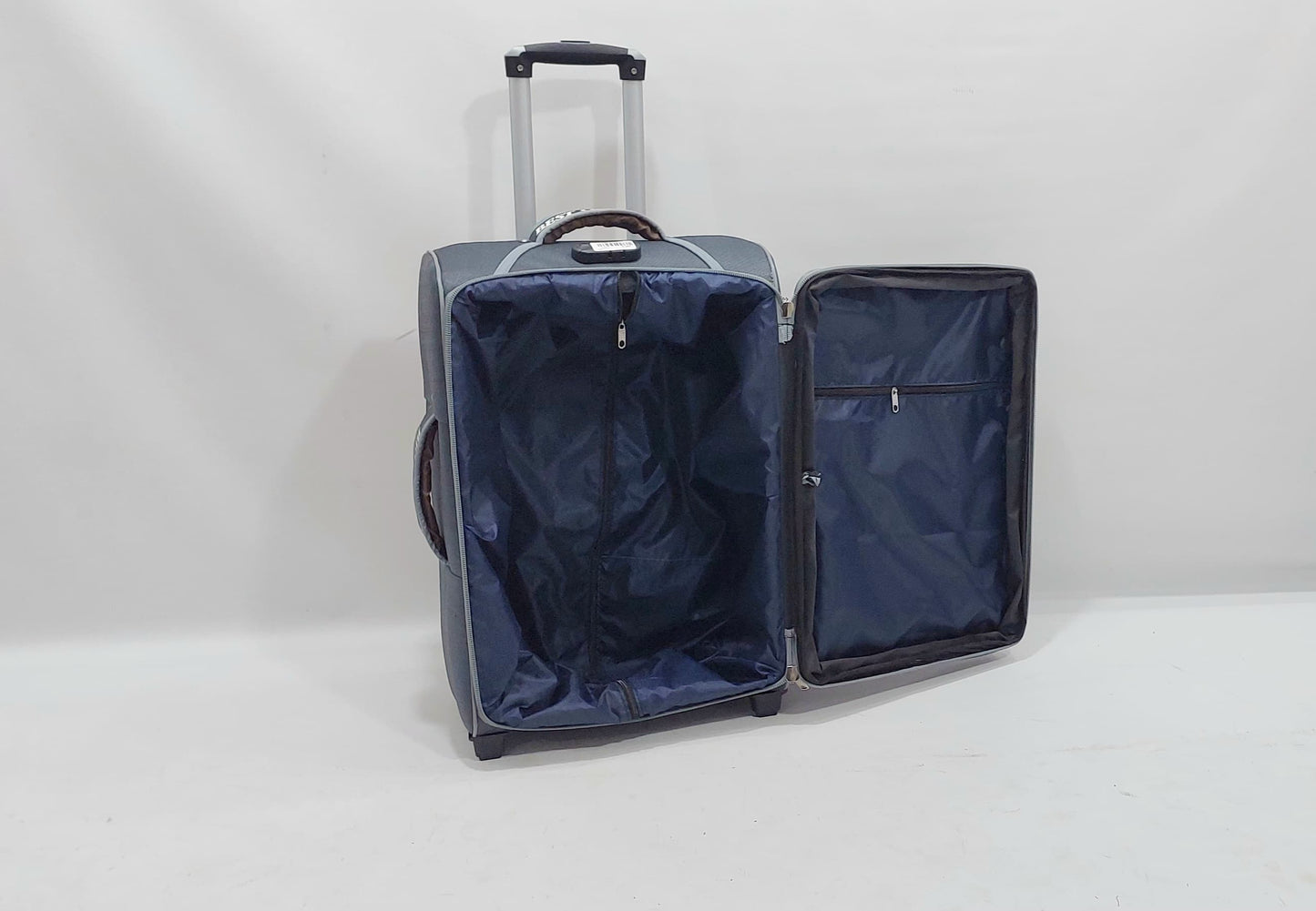 Set Of 3 luggage with extra capacity (Jumboo Size)